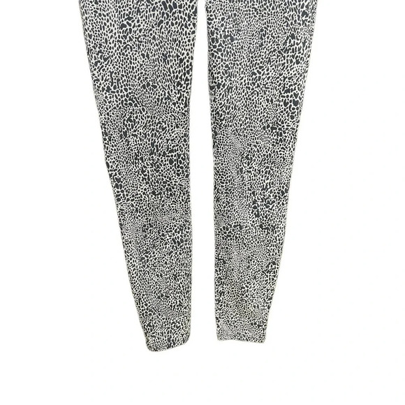 Spanx‎ Jean-ish Denim Leggings Desert Dot Print Size Small - Picture 5 of 11